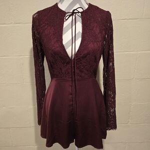TOBI Trysta Woman's ROMPER MED Long Lace Sleeve  Burgundy Lined 1-Piece Skater.
